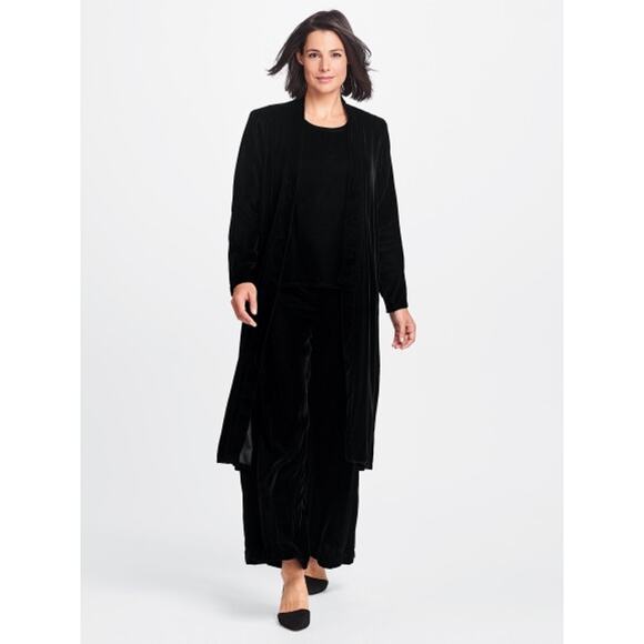 FLAX Velvet Duster - Large - Black - Like New - Picture 4 of 9